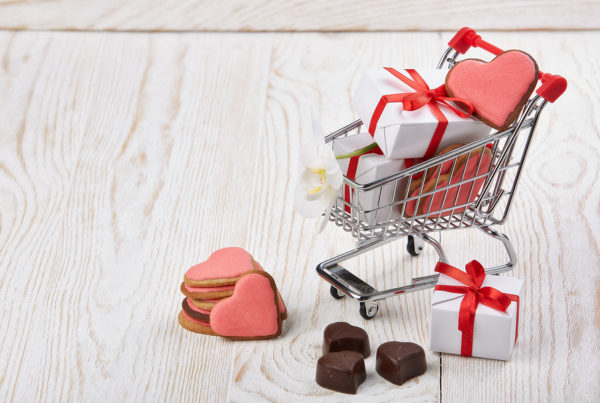 How Insulated Box Liners Can Be Useful This Valentine's Day